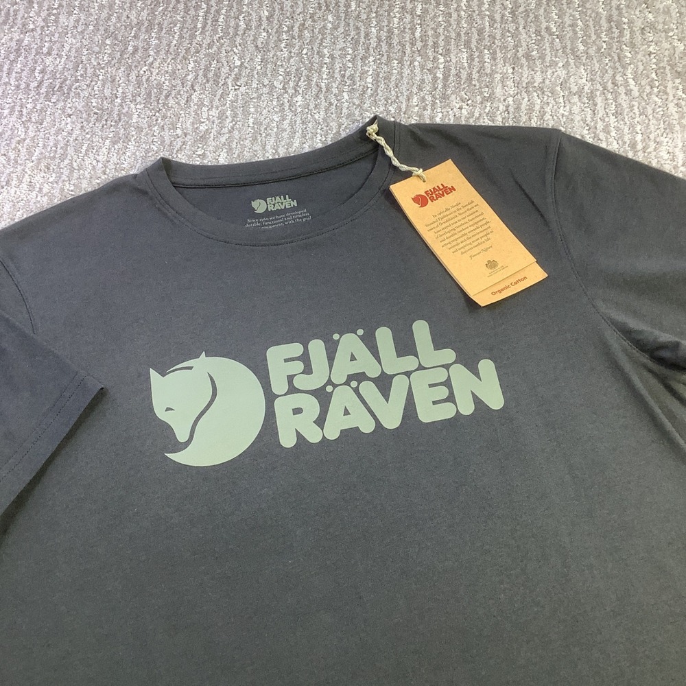 Fjallraven Mens Logo T-Shirt Black Organic Cotton Short Sleeve Size S NWT